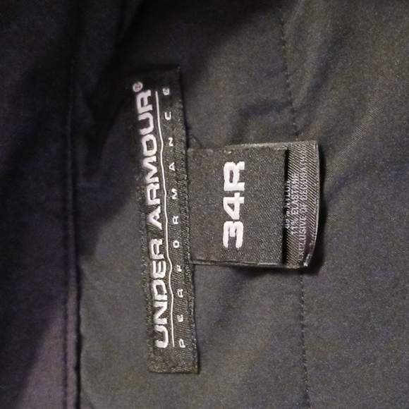 Under Armour Performance Shorts - Picture 4 of 6